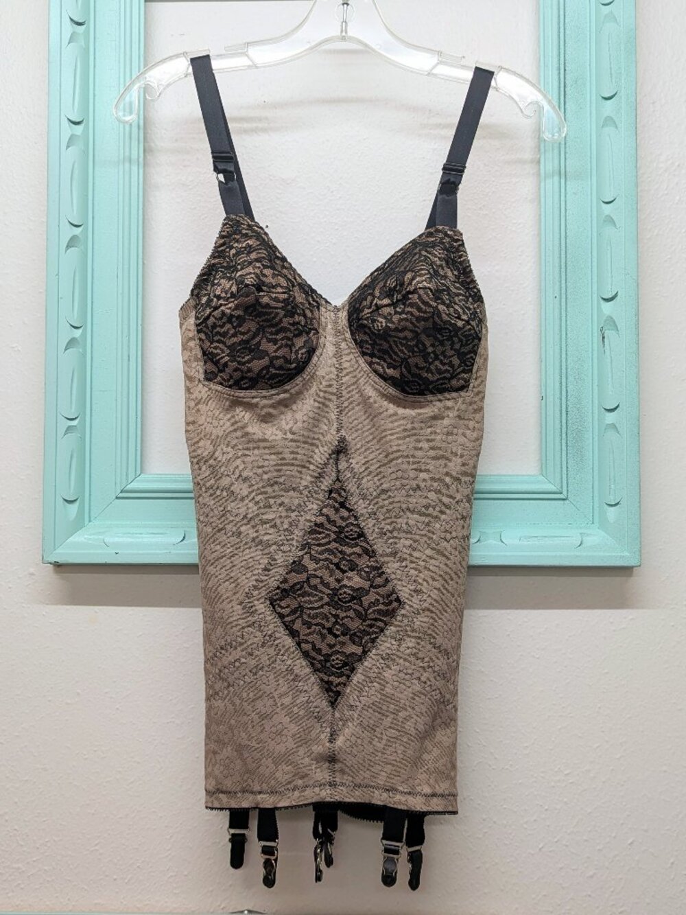 NWT Rago 9357 Body Briefer Shapewear Extra Firm Shaping, Mocha/Black - Picture 2 of 5